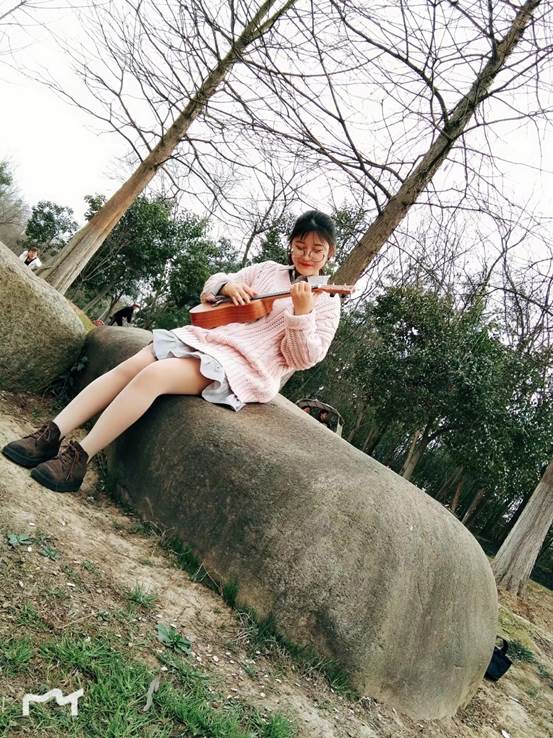 说明: C:\Users\Administrator\Desktop\新建文件夹\917F6320DB4C52A75498FD827985BBB6.jpg