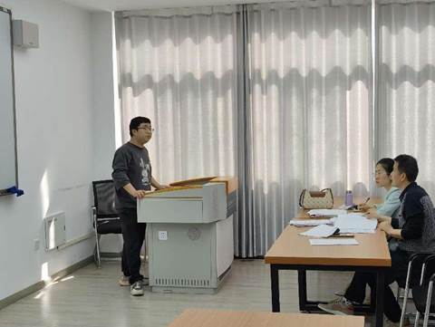 ~08(SJR}(V824ED``D9YLZ1