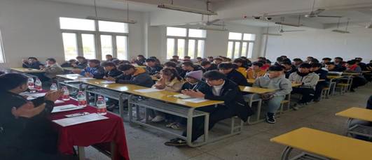 说明: 275E764CEA8D2A235FA5ADD75CB5CEC0