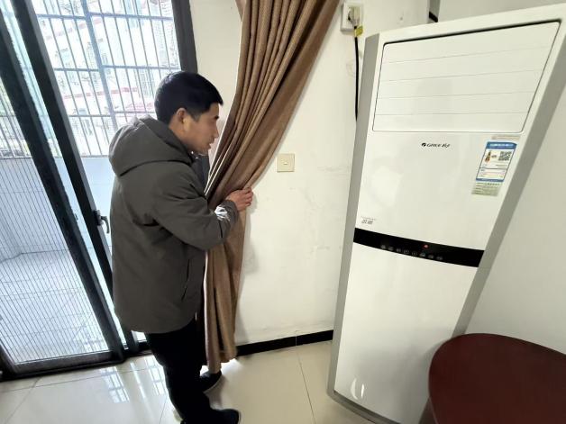 c5fa35296a32d89564e6156b1b608815