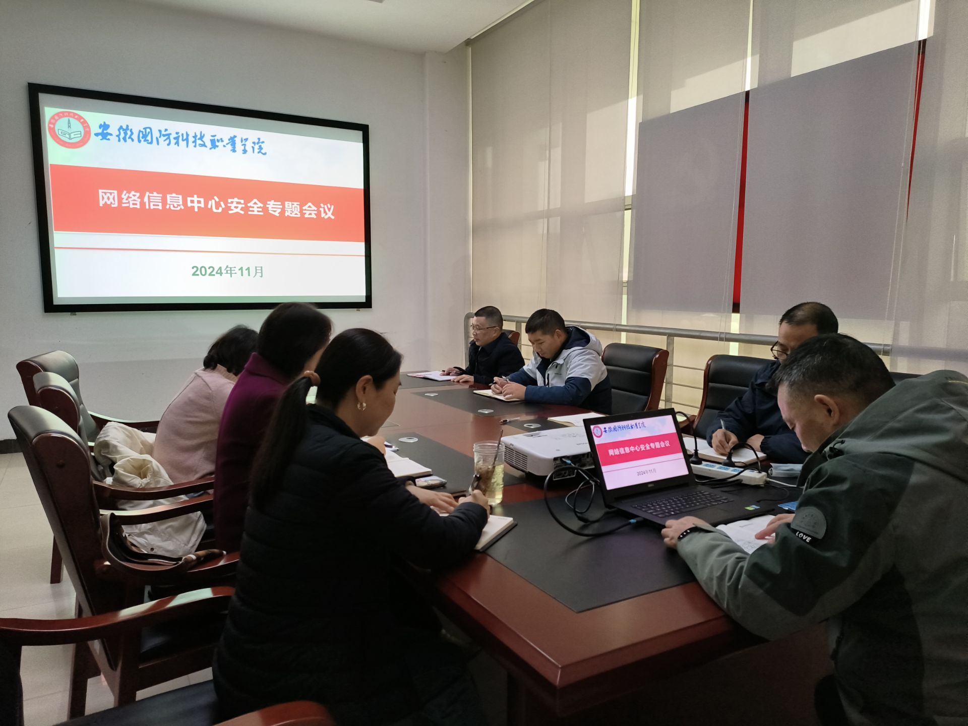 说明: D:\文件\QQ文件\1254126716\Image\C2C\b1cfef856e932d04d7103d25fca1f2c7.jpg