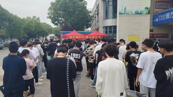 说明: 0A7B919292CB9684FB36B7A4113DA2BC