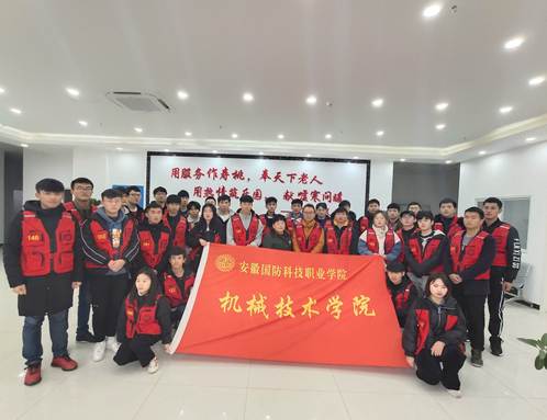 AE390E9DE09E073A472C7EE4AD00988C